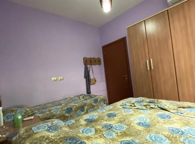 Eagles Nest 7 Velipojë