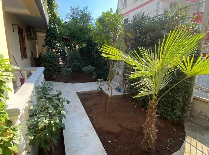 Eagles Nest 7 * Velipojë