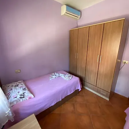 Eagles Nest 7 * Velipojë